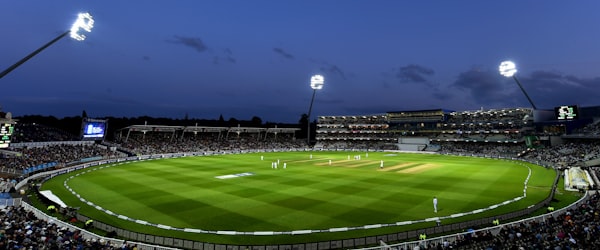 卢赛尔体育场外观 - 金色碗状体育场，世界杯决赛场馆